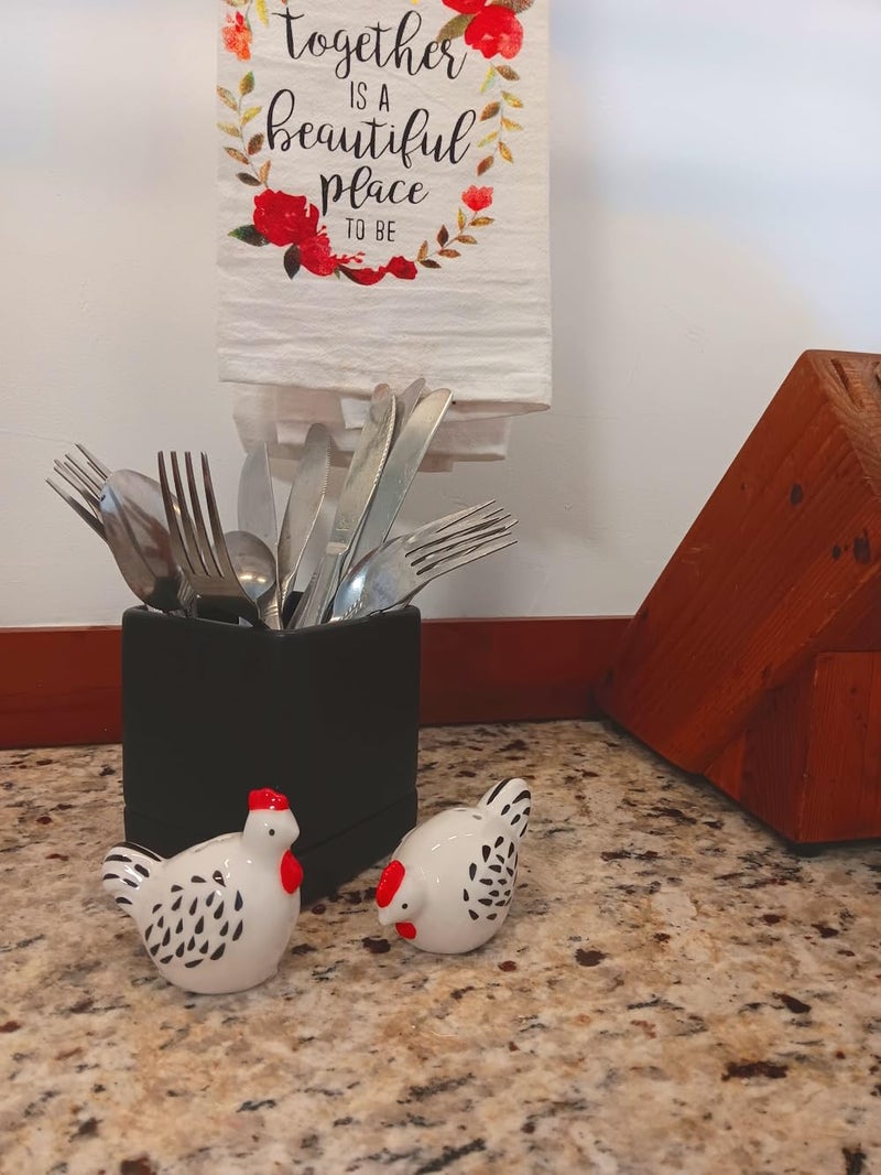 The Bridge Collection Ceramic Farmhouse Salt & Pepper Shaker Set (Chickens) - Image 3